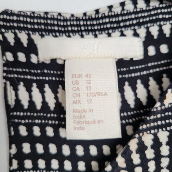 H&M Black White Stripe Geometric Long Sleeve Deep Key Hole Back Shift Dress 12 - Picture 10 of 13